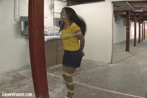 escapevideos.com - Kobe Bound Hopping thumbnail